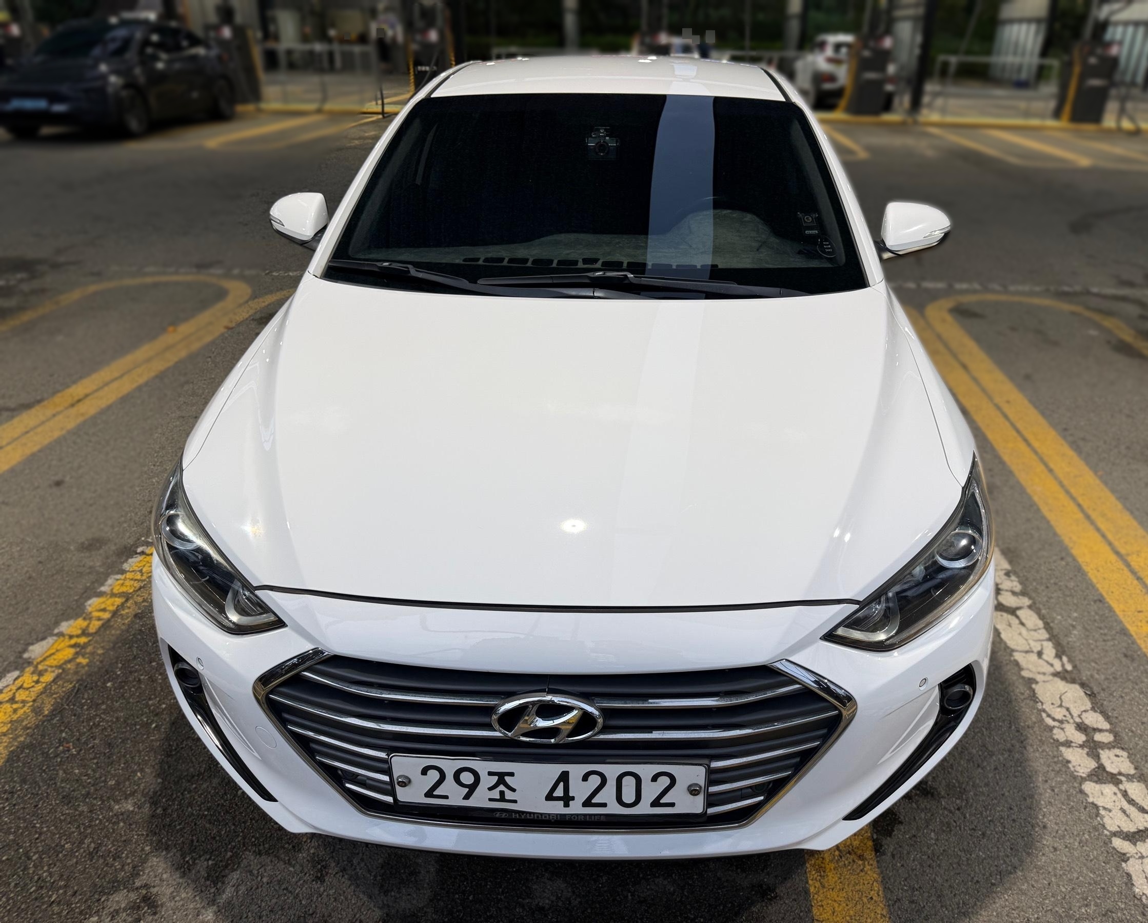 Hyundai Avante AD