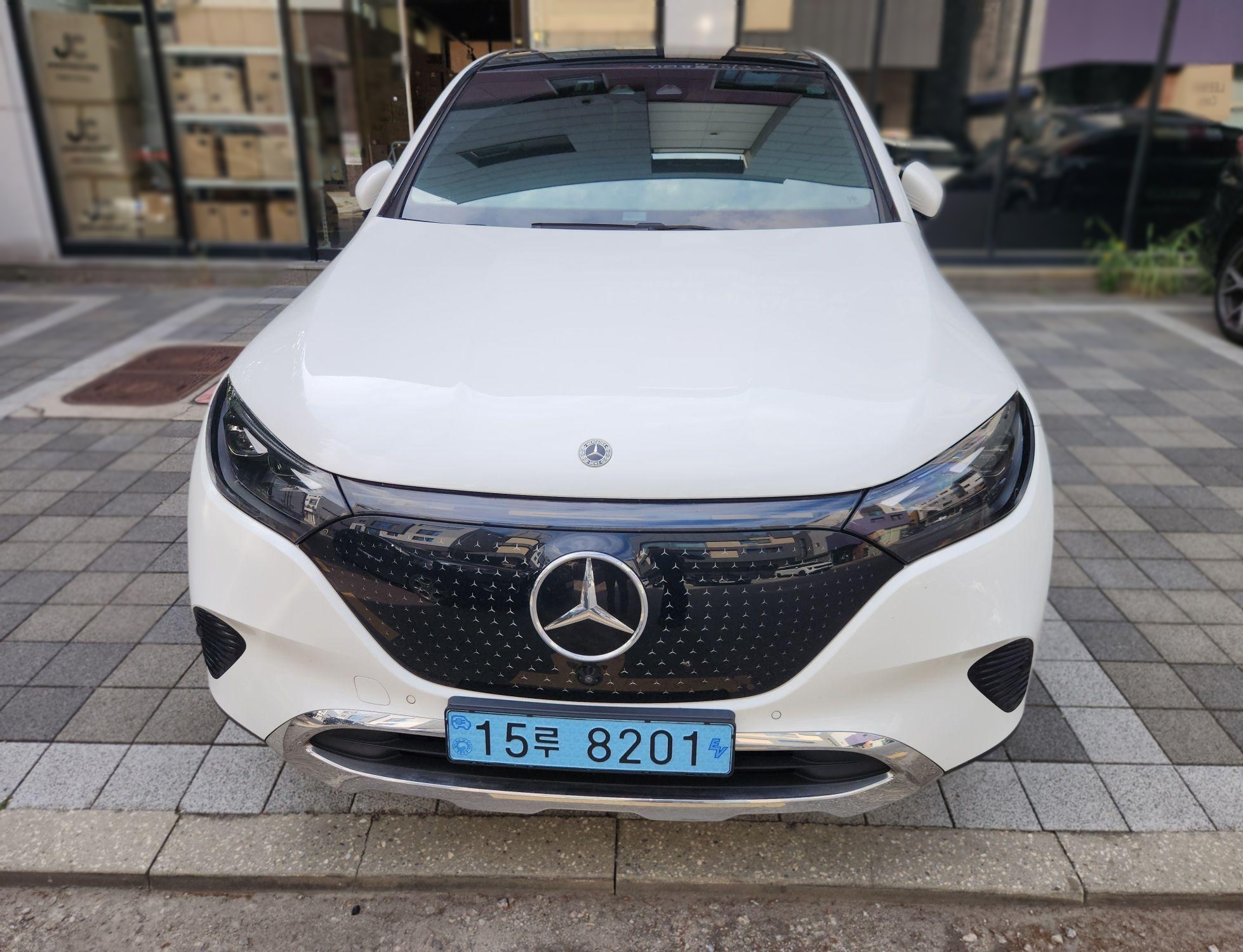 Mercedes-Benz EQE SUV X294