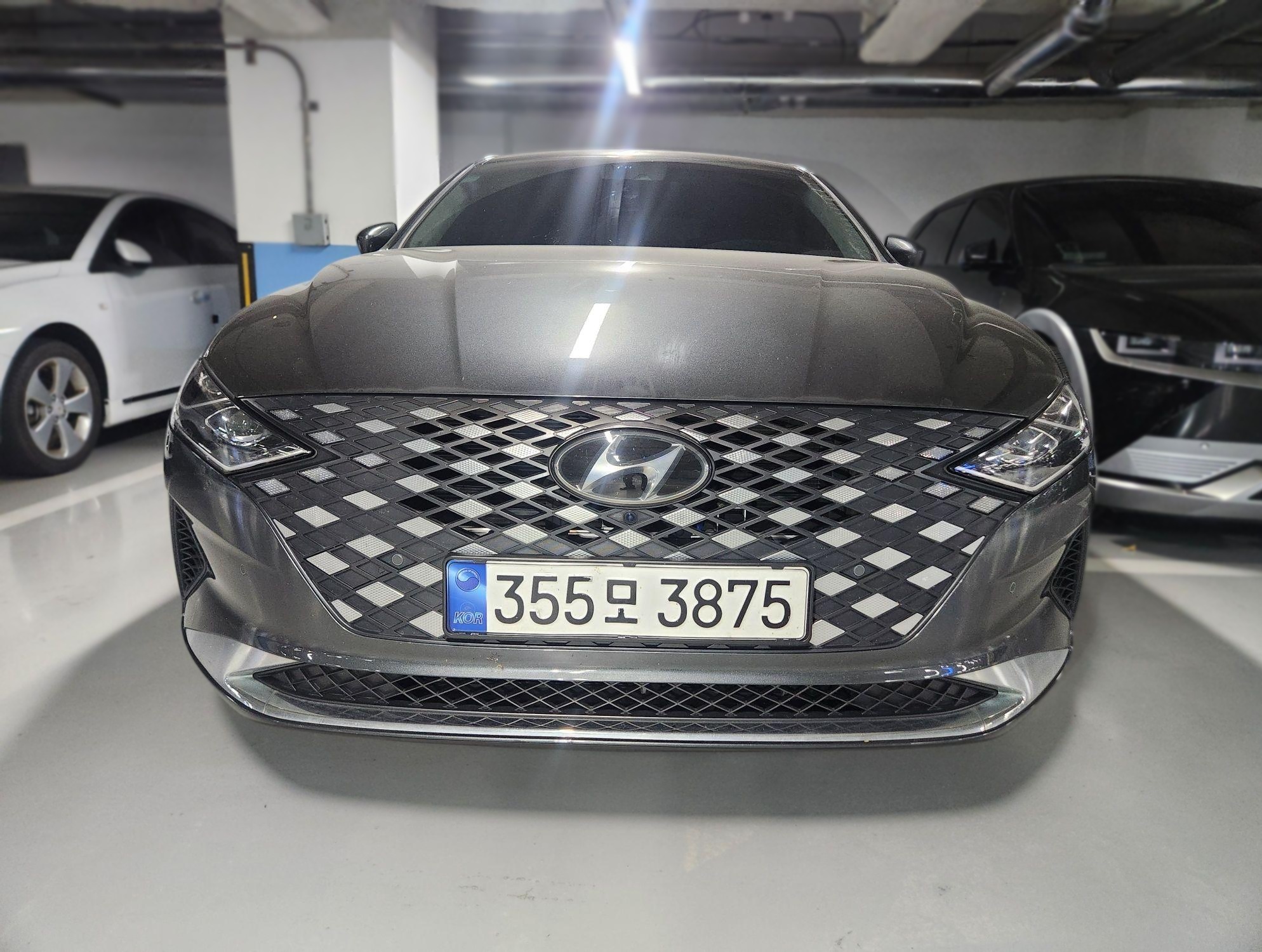 Hyundai The New Grandeur IG Hybrid