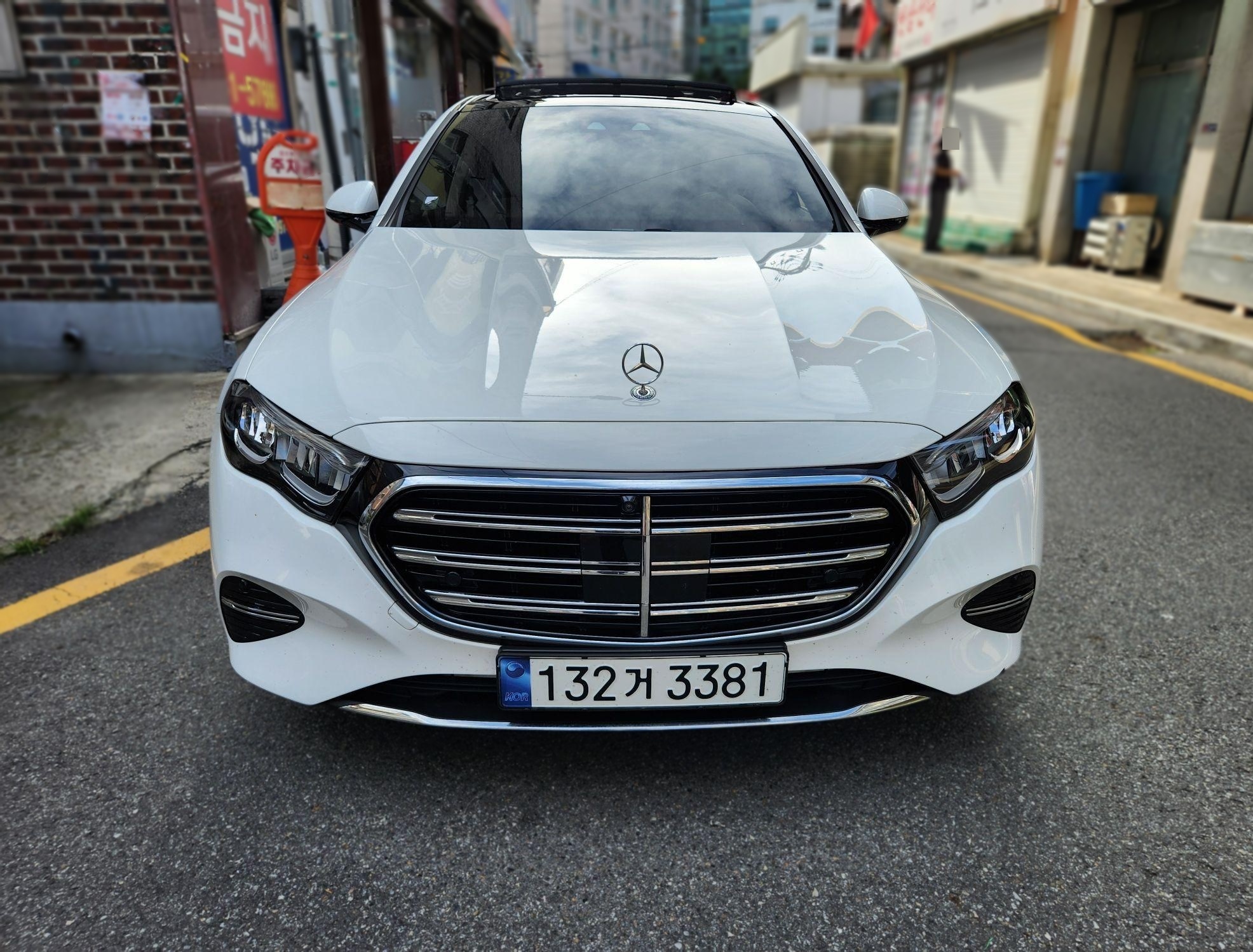 Mercedes-Benz E-Class (W214)