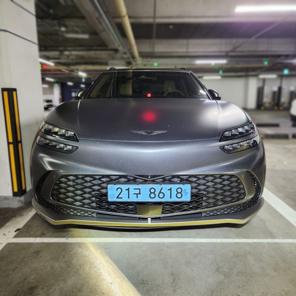 Genesis GV60