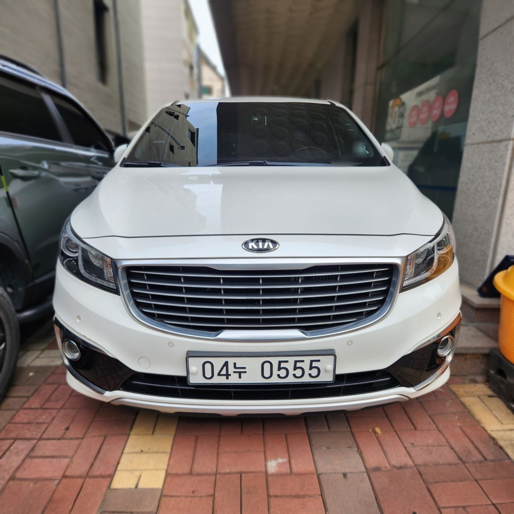 Kia All-New Carnival