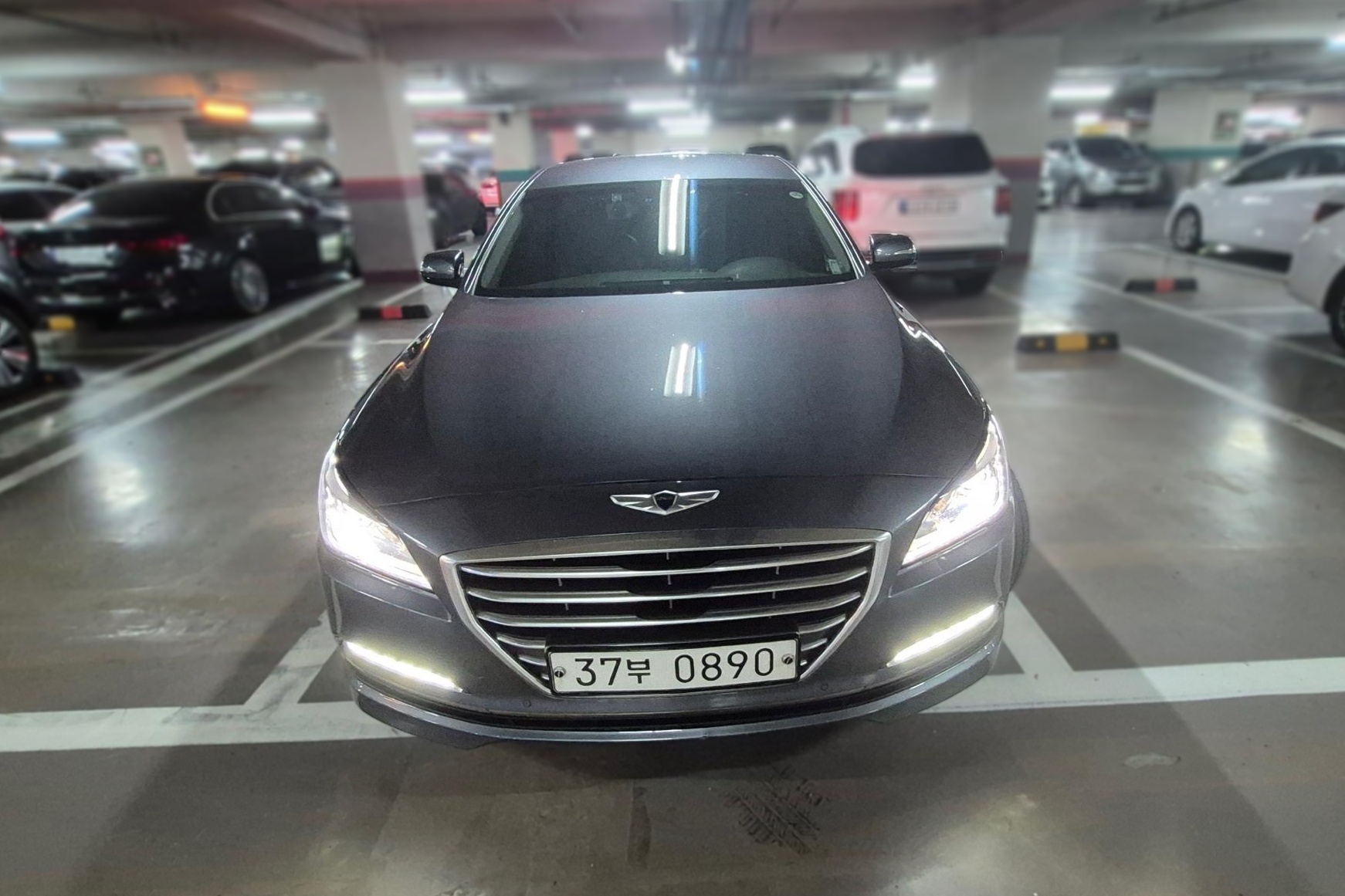 Hyundai Genesis DH