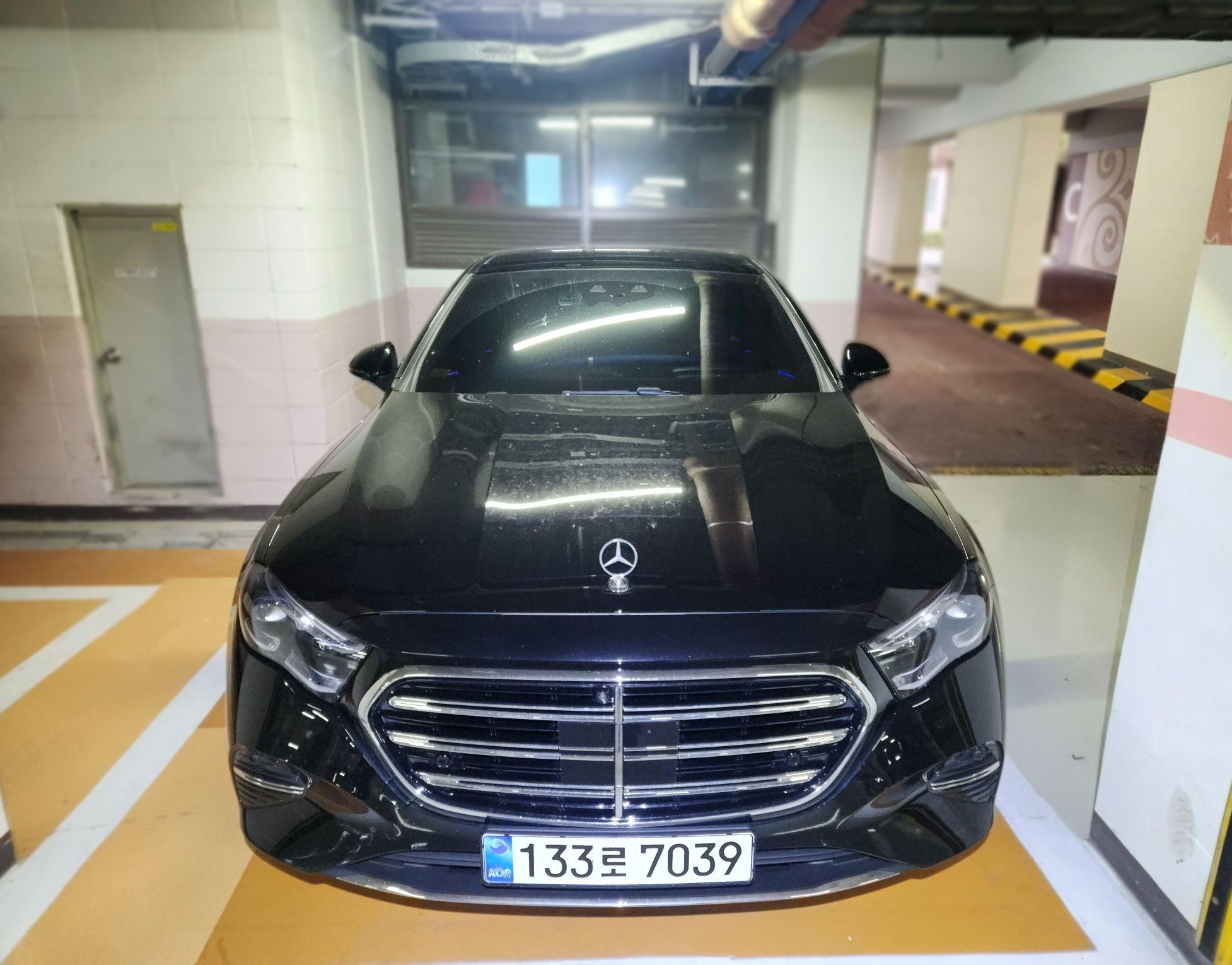 Mercedes-Benz E-Class (W214)