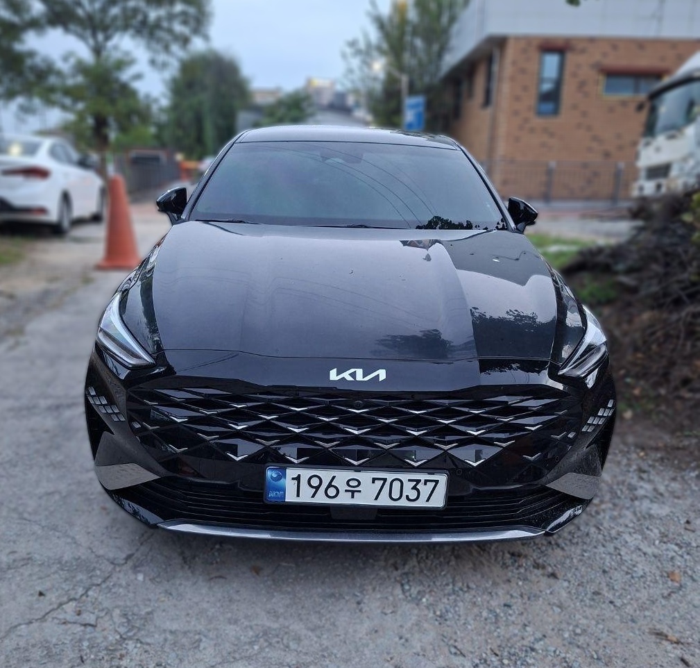 Kia K8
