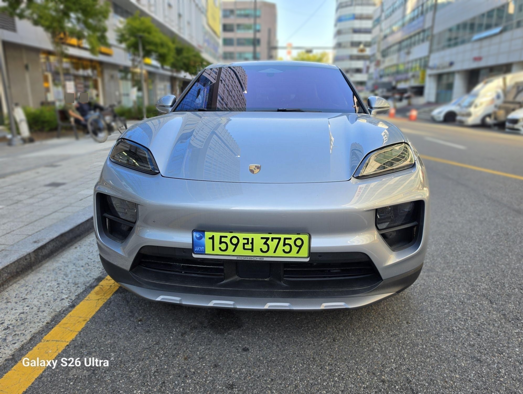 Porsche Macan Electric