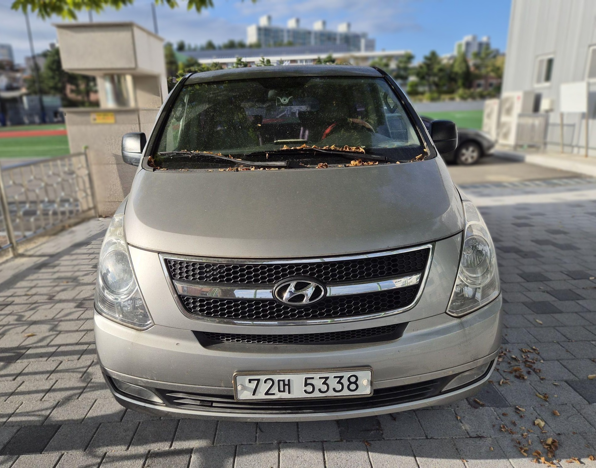 Hyundai Grand Starex
