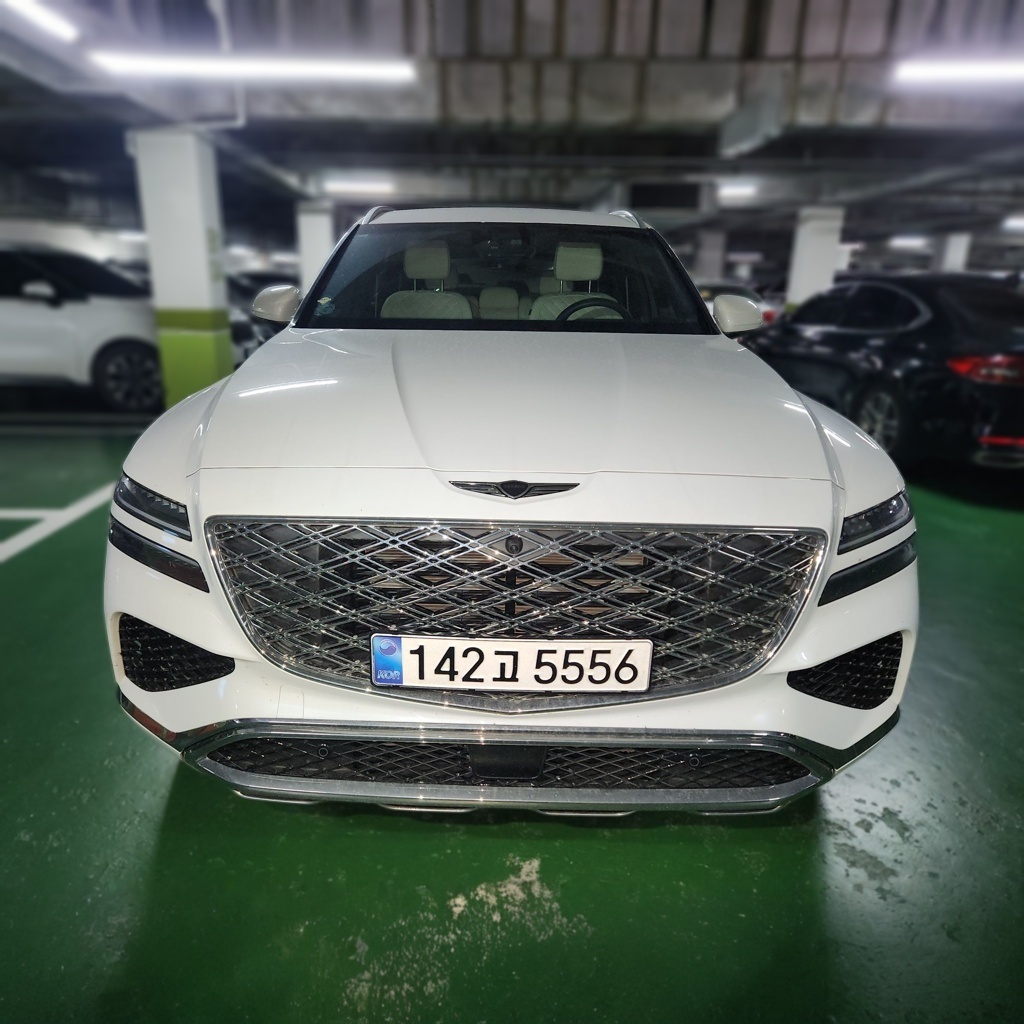 2024 Genesis GV80 FL 2.5T Gasoline AWD — photograph 1 of 1