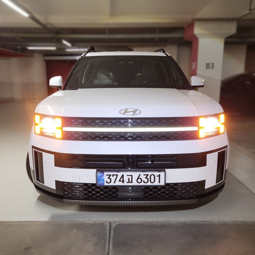 2024 Hyundai The All New SANTA FE Hybrid (MX5) 1.6T Hybrid 2WD Calligraphy — photograph 1 of 1