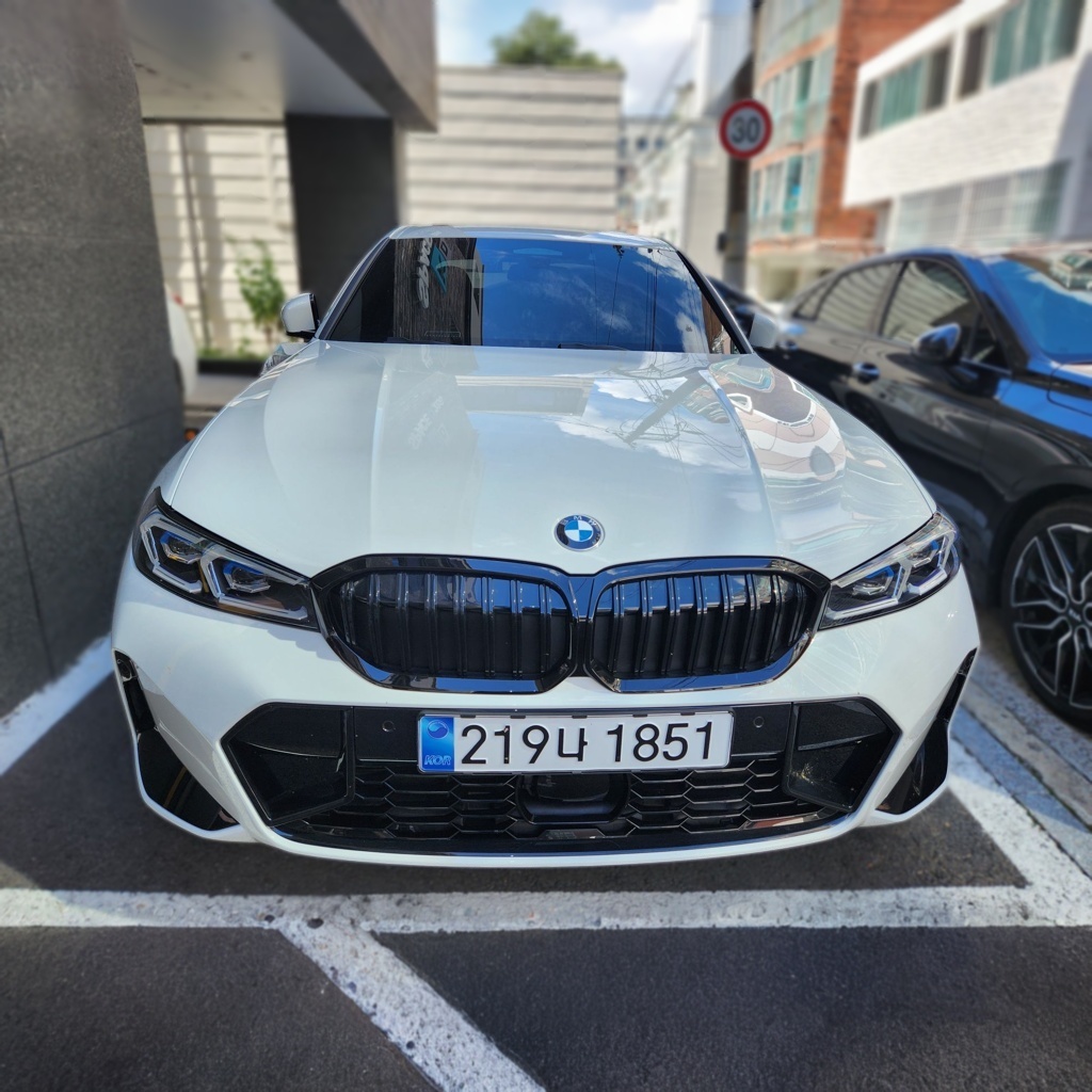 2026 BMW 3 SERIES (G20) 320i M SPORT — photograph 1 of 1