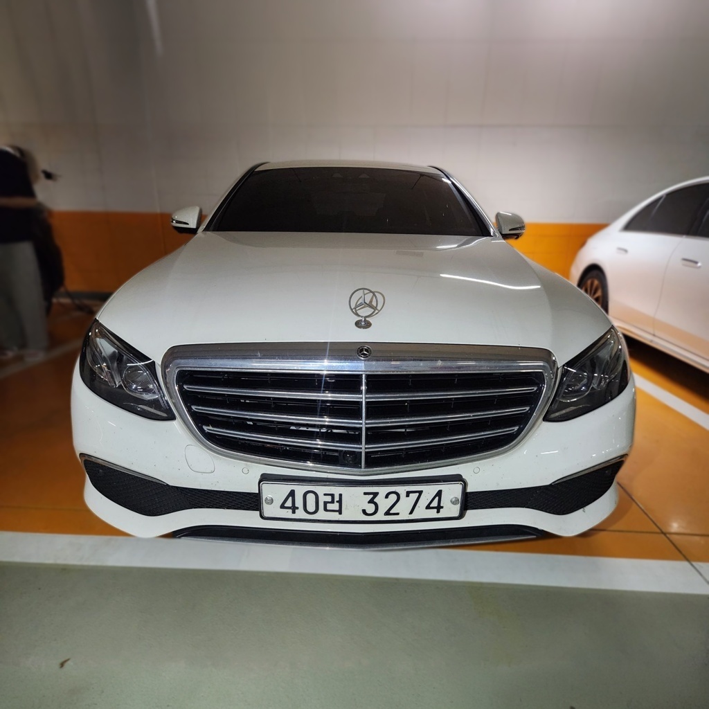 2019 Mercedes-Benz E300 4MATIC Exclusive